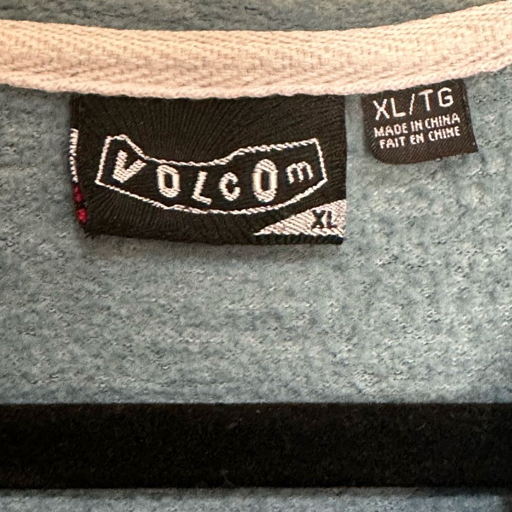 Men’s Volcom Zip-Up Hoodie - Picture 3 of 7